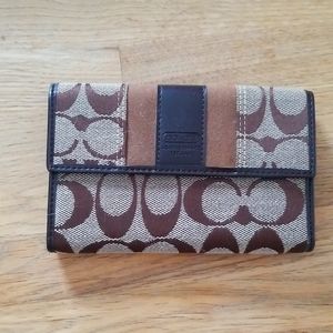 Coach wallet